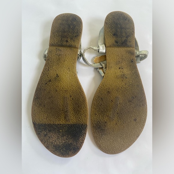 Rue21 Etc! Silver Sparkling Flip Flops - Picture 4 of 4